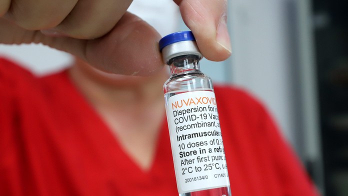 Prví záujemcovia už dostali vakcínu od Novavaxu