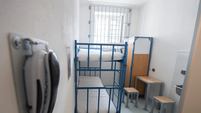 Väzenská cela v Ústave na výkon trestu odňatia slobody v Bratislave.