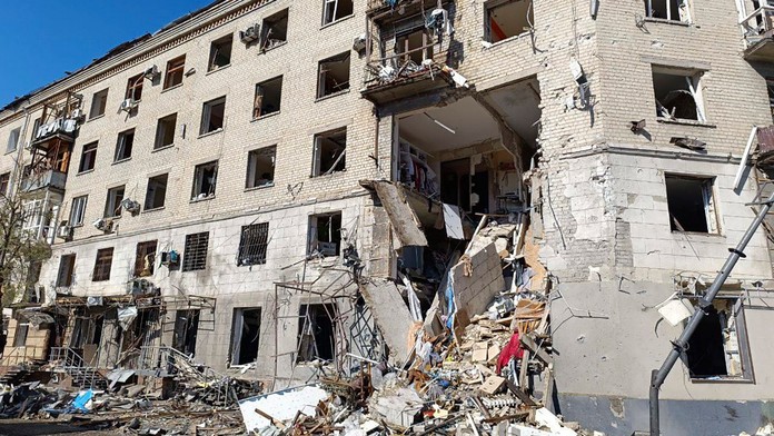 Rusi pri útoku na Charkov použili nové riadené bomby. Je takmer nemožné predvídať ich použitie