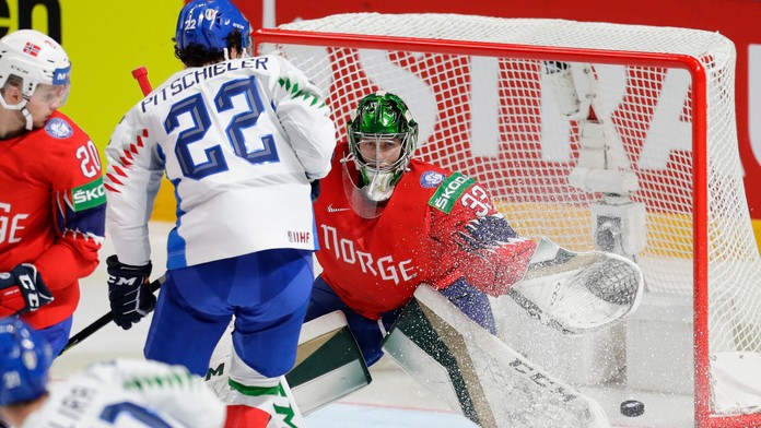 Zo zápasu Nórsko - Taliansko.