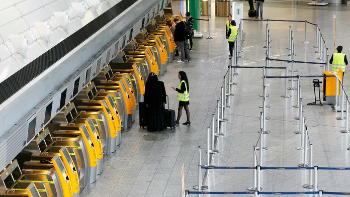Lufthansa ruší stovky letov
