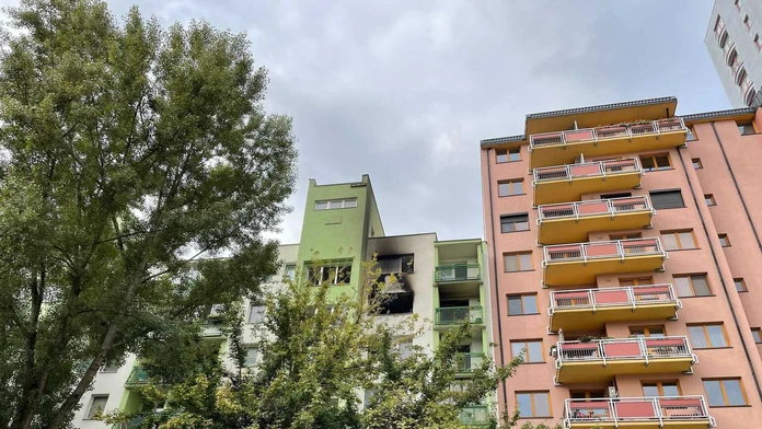 Výbuch bytu v Ružinove.