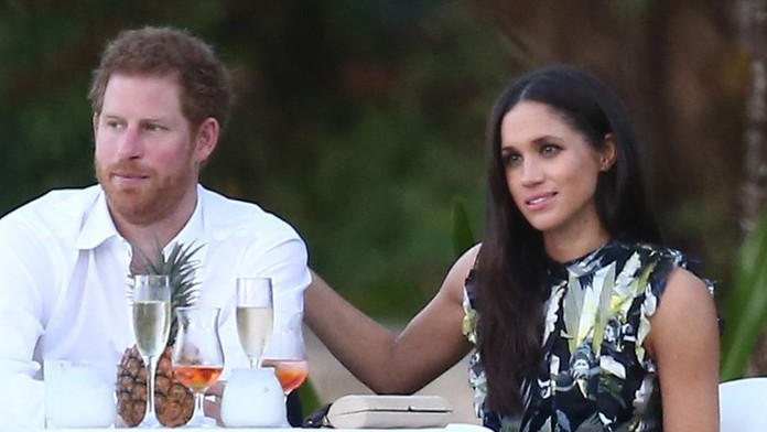 Bude to nová princezná? Princa Harryho zachytili s krásnou priateľkou