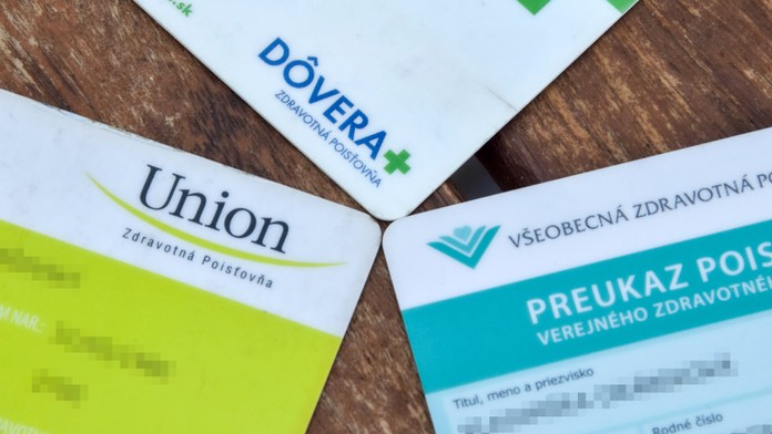 Zdravotné poisťovne vracajú dôchodcom a ZŤP poistencom stovky eur