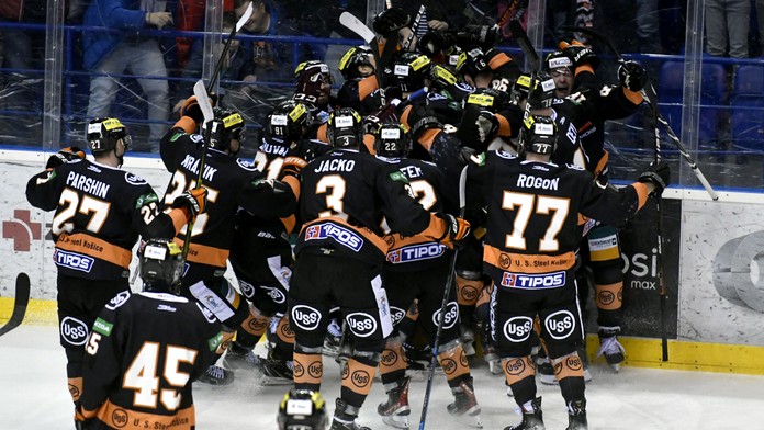 Radosť Košíc po výhre nad Michalovcami.