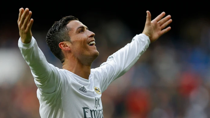 Cristiano Ronaldo oslavuje hetrik do siete Celta Vigo.