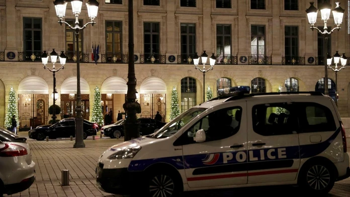 Krádež v hoteli Ritz v Paríži