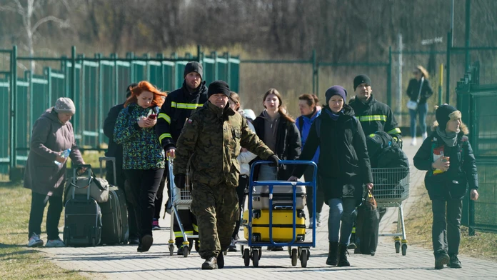 Ukrajina neotvorí humanitárne koridory, obáva sa provokácií ruských jednotiek