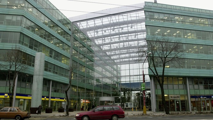 Apollo Business Centrum.