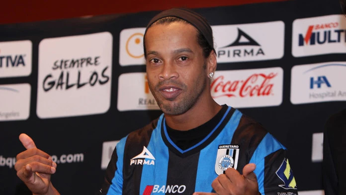 Brazílsky futbalista Ronaldinho.