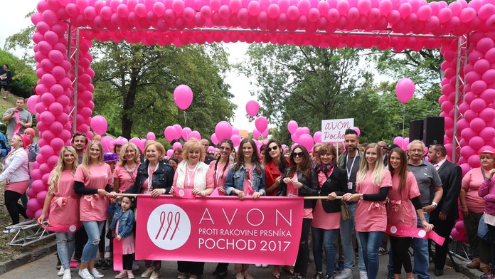 Hlavné mesto sa zahalilo do ružovej a podporilo tak boj za zdravé prsia!