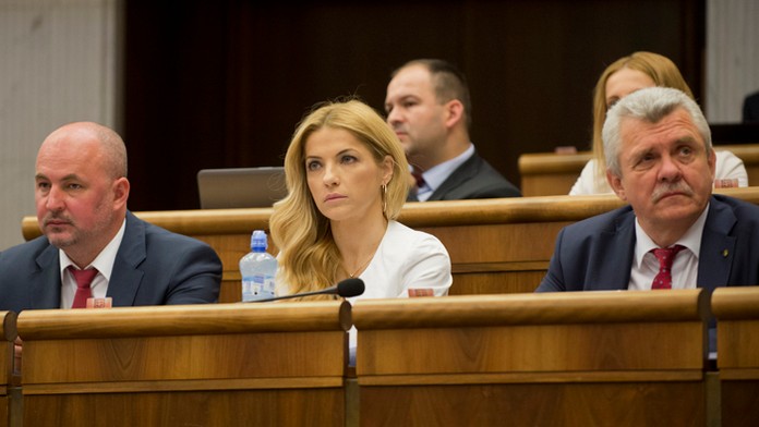 Rastislav Holúbek, Martina Šimkovičová a Peter Marček (všetci SME RODINA - Boris Kollár).