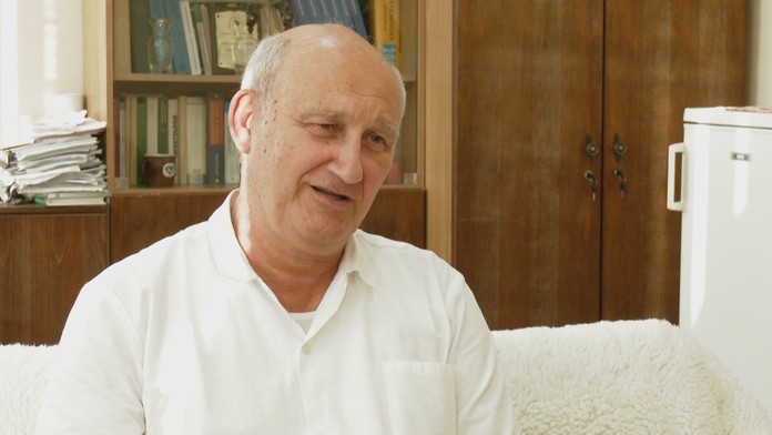 Primár infekčného oddelenia Peter Kirschner.