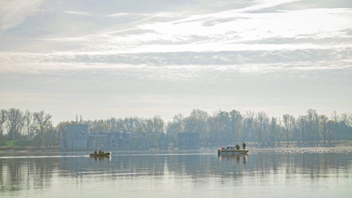 Archeológovia v Dunaji pri Komárne možno objavili most, ktorý za sebou spálili rímski vojaci