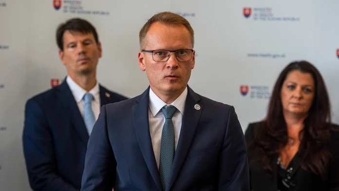 Na mimoriadnom sneme z funkcie odvolali šéfa lekárov Pavla Oravca