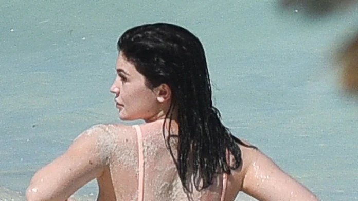 kylie.jpg