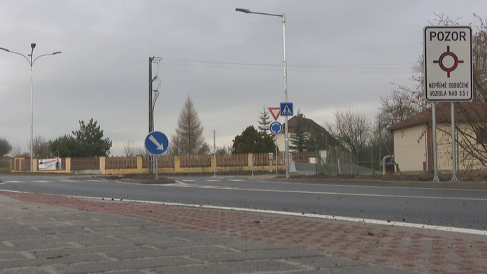 Česko sa zabáva na kurióznej značke. Okrem vodičov sú zmätení aj experti