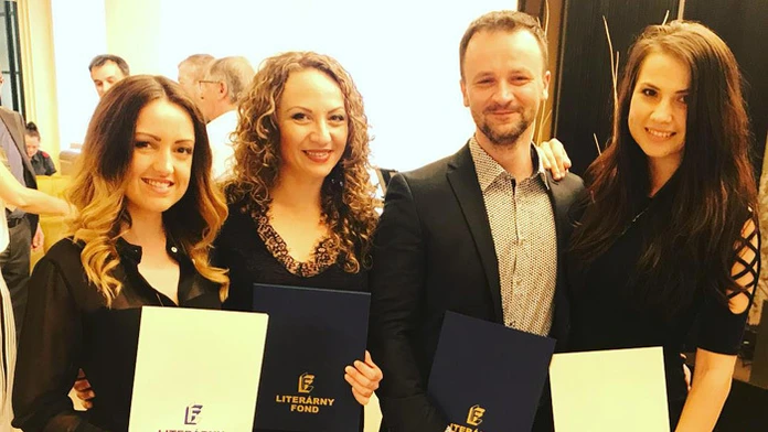 Ocenení reportéri TV Markíza: Zuzana Javorová, Lenka Stanková, Marek Vnenčák a Lenka Perželová.