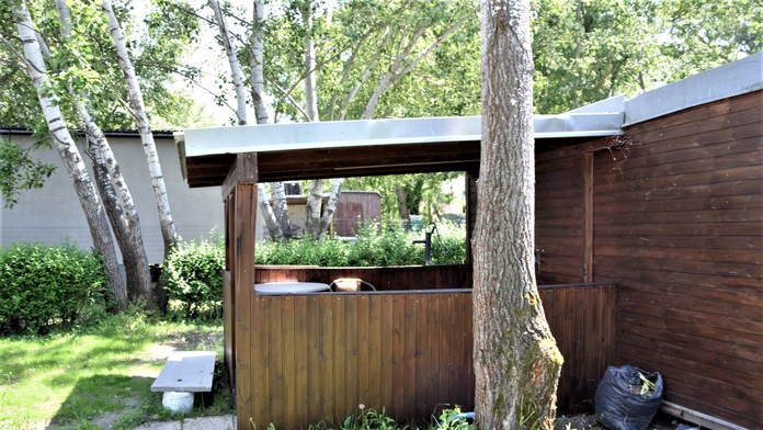 Polícia obvinila 28 majiteľov chatiek stavaných načierno pri Šulianskom jazere