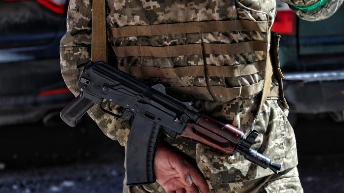 Ruskí vojaci popravili pri Donecku Ukrajincov, ktorí sa chceli vzdať
