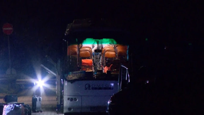 Autobus, v ktorom našli rúrkovú bombu.