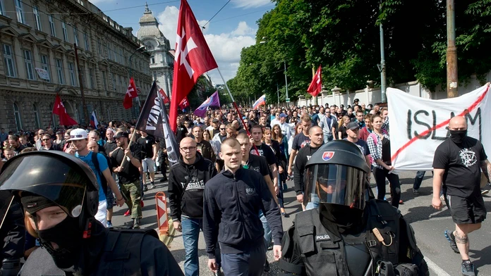 Stop islamizácii Európy.
