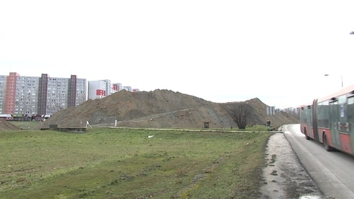 Kopec hliny