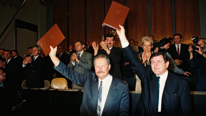 Dvaja hlavní aktéri - Ivan Gašparovič a Vladimír Mečiar.