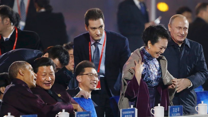 Galantné gesto ruského prezidenta Vladimira Putina na summite APEC