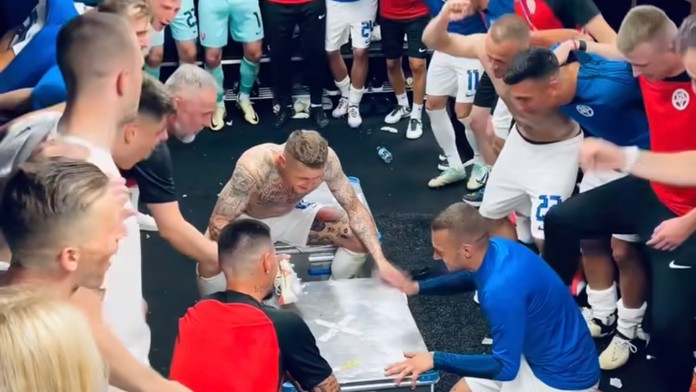 VIDEO: Slováci so sebou na šampionáty nosia i zvláštnu bedňu. „Palmolive“ sa potom ozýva všade