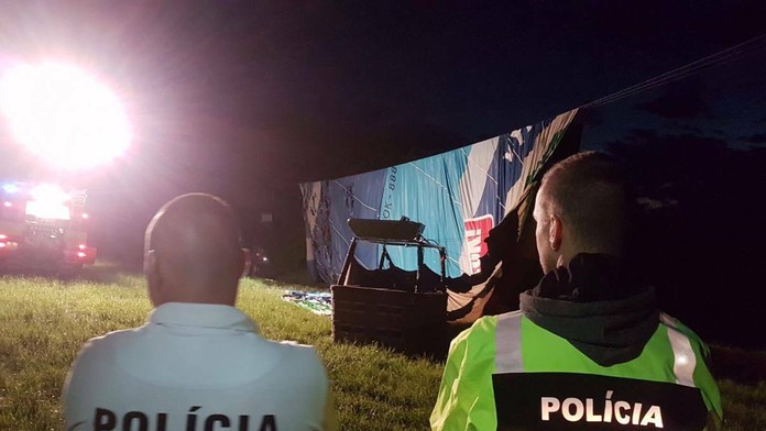 Havarovaný teplovzdušný balón.