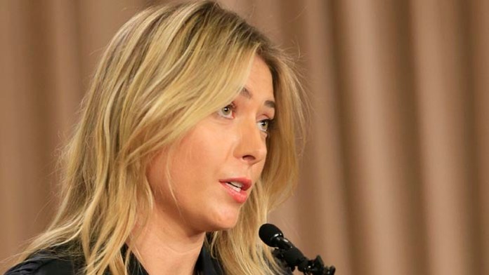 Ruská tenistka Maria Šarapovová, päťnásobná grandslamová víťazka a bývalá svetová jednotka na tlačovej konferencii v Los Angeles