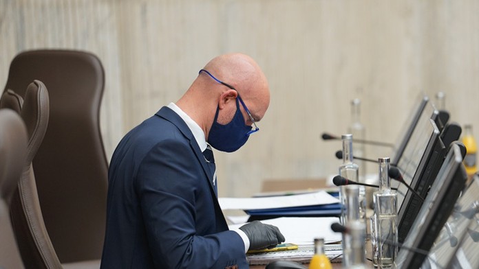 Vyliaty betón pri Zimnom štadióne v Banskej Bystrici.