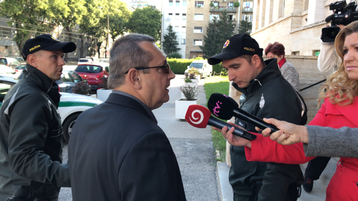 Patrika Pachingera zadržali na súde.