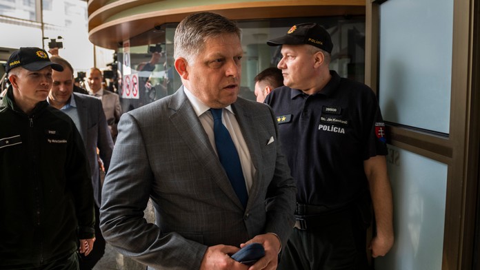 Robert Fico.