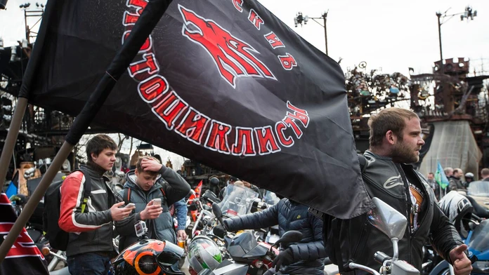 Russia_Bikers695352245055.jpg