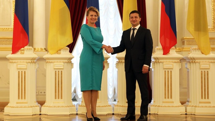 kauza exkrementy.mp4