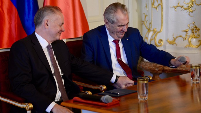 Andrej Babiš sa fotil so skautmi