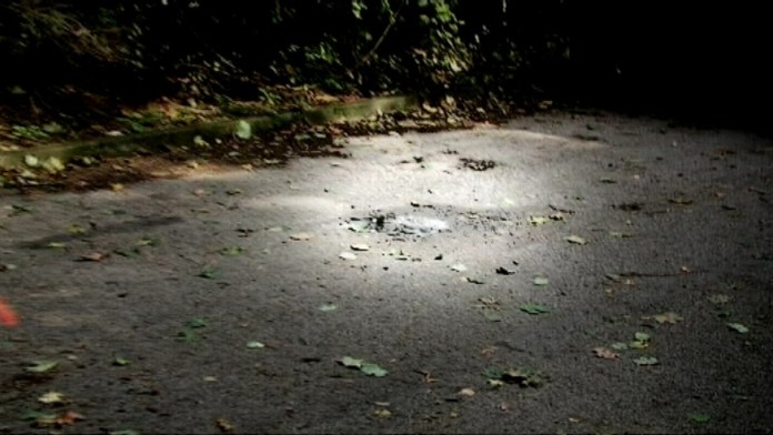 Obhorené telo ľudského plodu našli na parkovisku