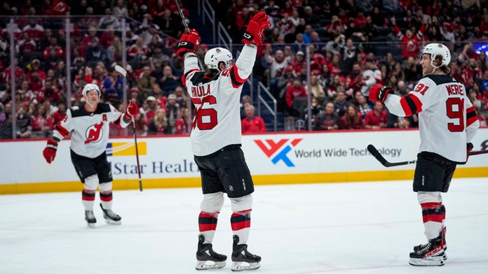 Tatar prispel asistenciou k víťazstvu New Jersey.