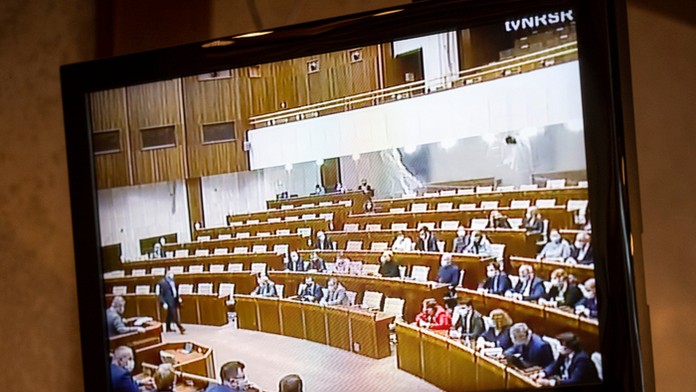 Škody po zemetrasení v chorvátskom meste Sisak.