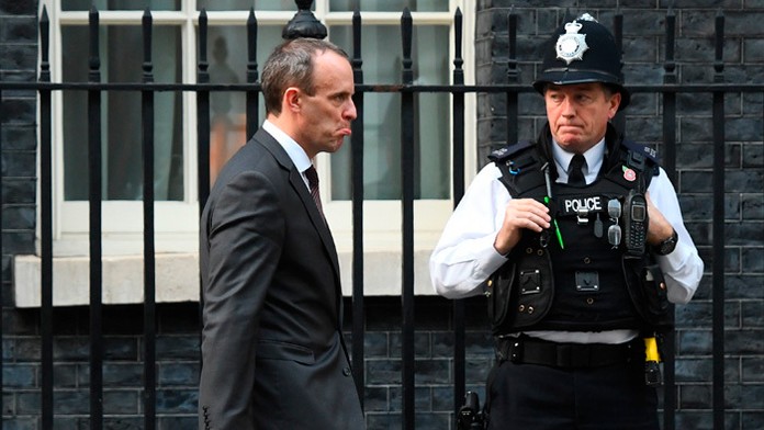 Britský minister pre brexit Dominic Raab.