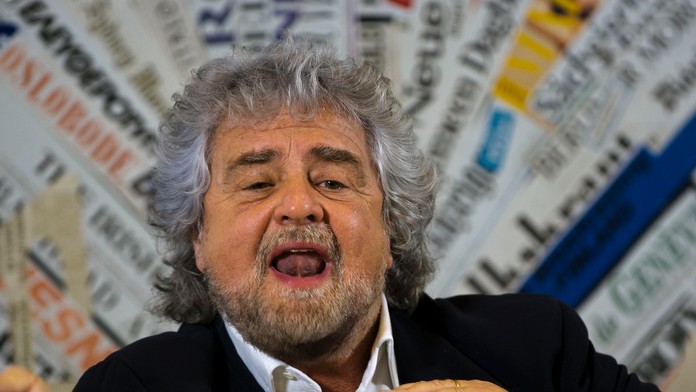 Komik Beppe Grillo.