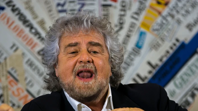 Komik Beppe Grillo.