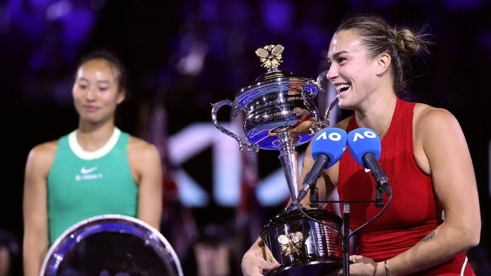 Arina Sobolenková obhájila titul na Australian Open. Vo finále hladko zdolala čínsku súperku