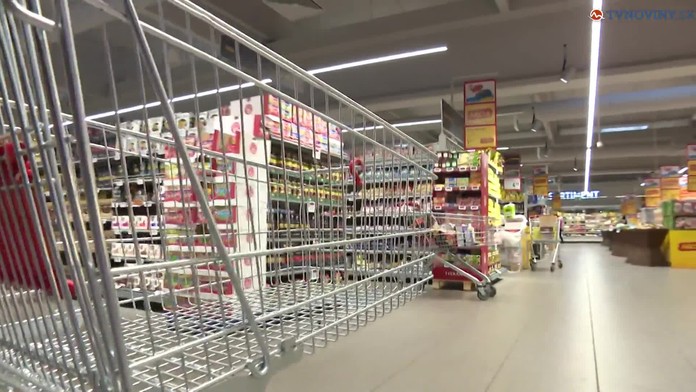 Nezabudnite! Zajtra budú obchody aj nákupné centrá zatvorené