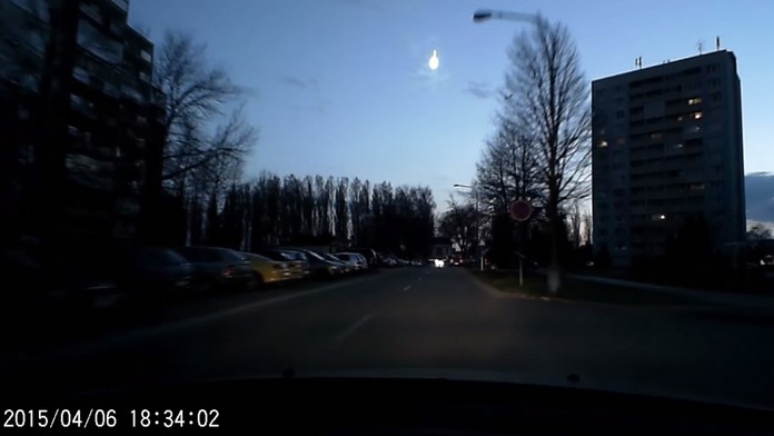 Padajúci objekt nad Košicami