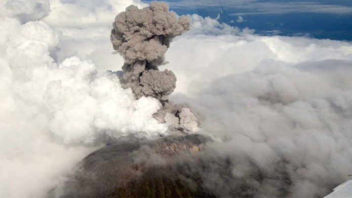 Sopka Turrialba 