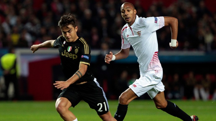 Paulo Dybala (vľavo) na archívnej snímke.