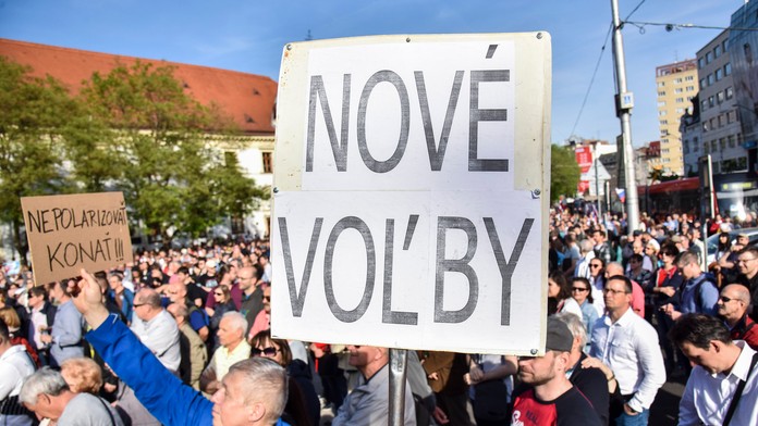 Protest "Za predčasné voľby"